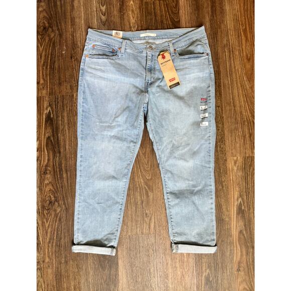 Levi's Boyfriend Hypersoft Jeans Mid Rise Relaxed Fit Tapered Leg New with Tags - Picture 1 of 11